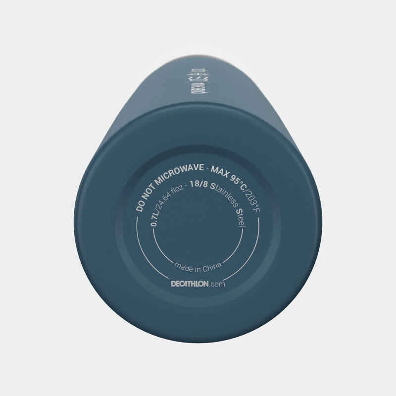 Quechua Bouteille Isotherme Randonnée Inox 0,7 Litre Bleu 9 Quechua Bouteille Isotherme Randonnée Inox 0,7 Litre Bleu – Image 9