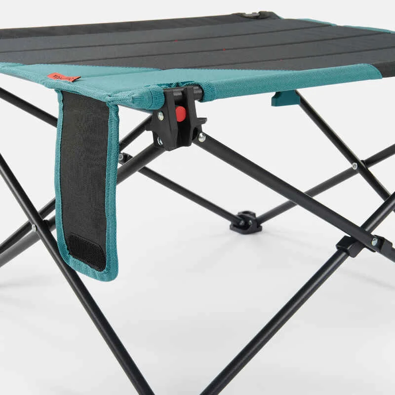 Quechua TABLE BASSE PLIANTE DE CAMPING MH100 Grise 7 Quechua TABLE BASSE PLIANTE DE CAMPING MH100 Grise – Image 7