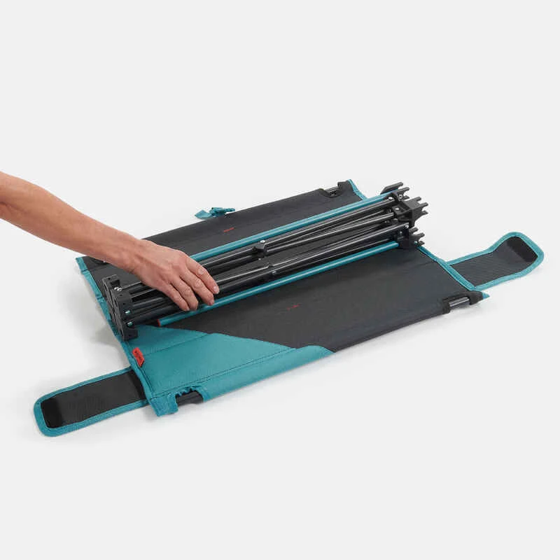 Quechua TABLE BASSE PLIANTE DE CAMPING MH100 Grise 11 Quechua TABLE BASSE PLIANTE DE CAMPING MH100 Grise – Image 11